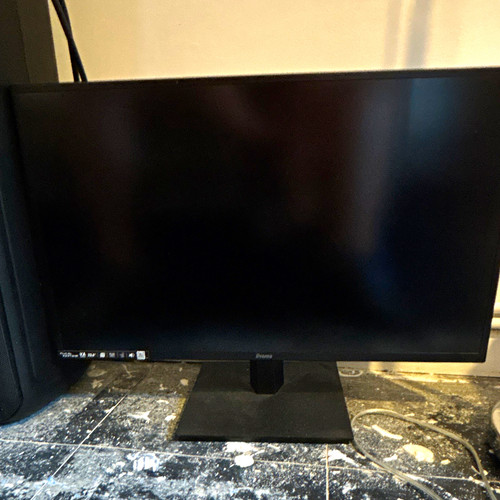 Iiyama prolite 9in - prolite, 23-24.9in